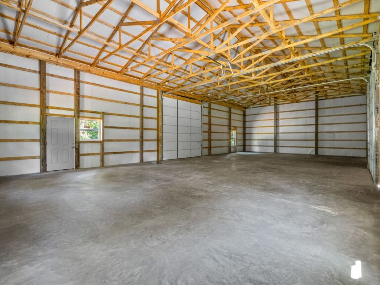 30×60×12 Garage pole barn kit, photo 4