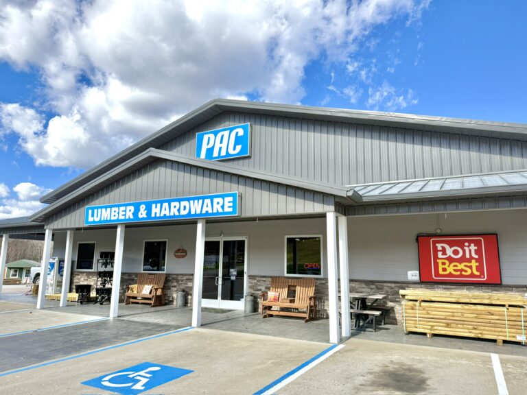 PAC Lumber & Hardware storefront in Waverly, Tennessee