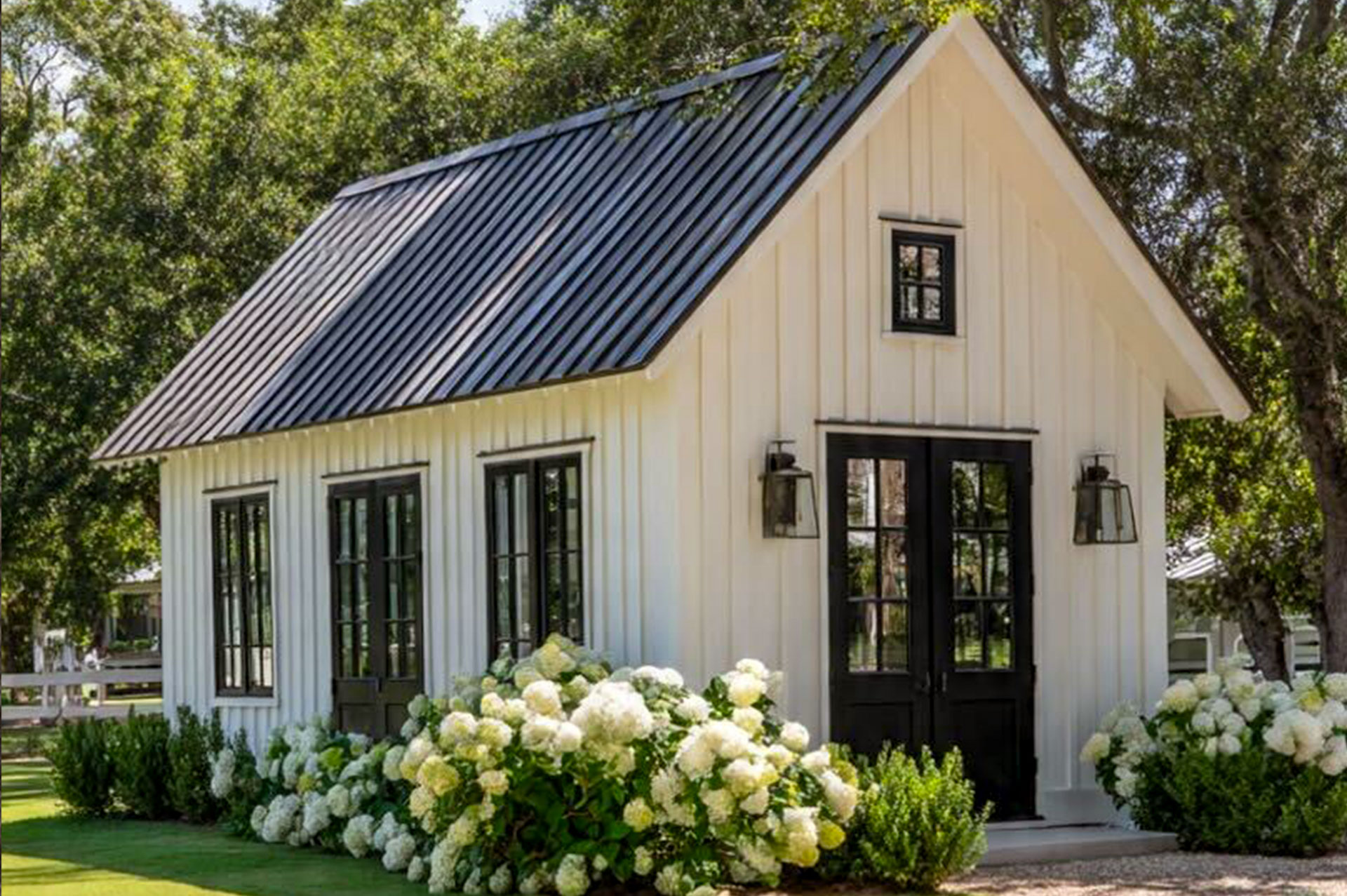 2100 Series Vinyl Windows